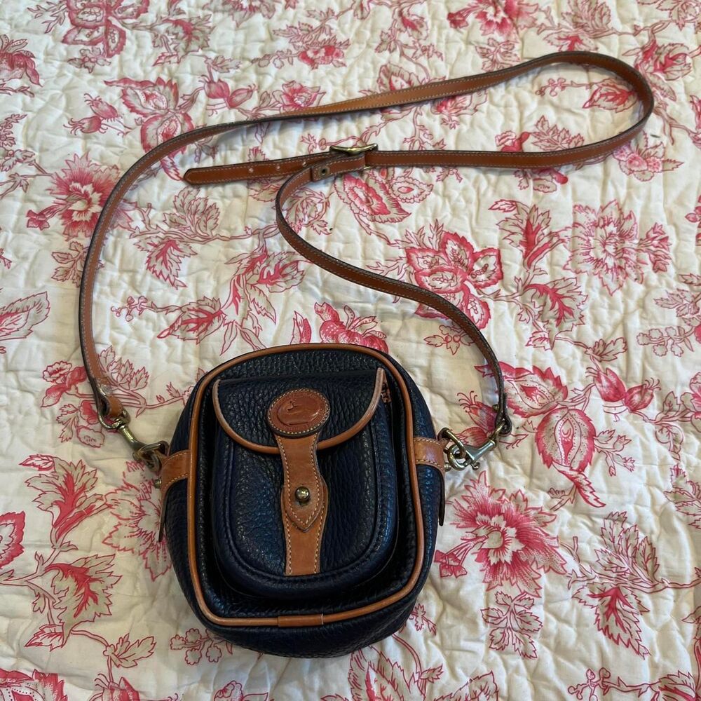 RARE VINTAGE DOONEY & BOURKE TETON Brown/Black Crossbody bag!